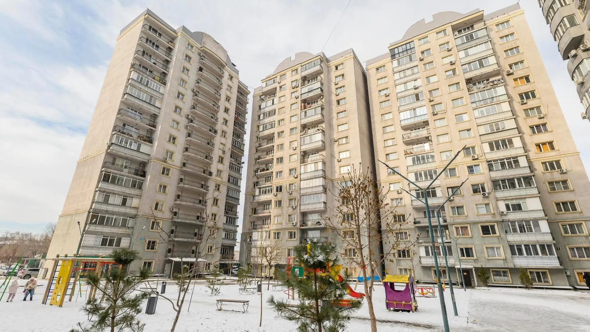 Квартира На 9-10 Человек 56 Almaty Kazakhstan