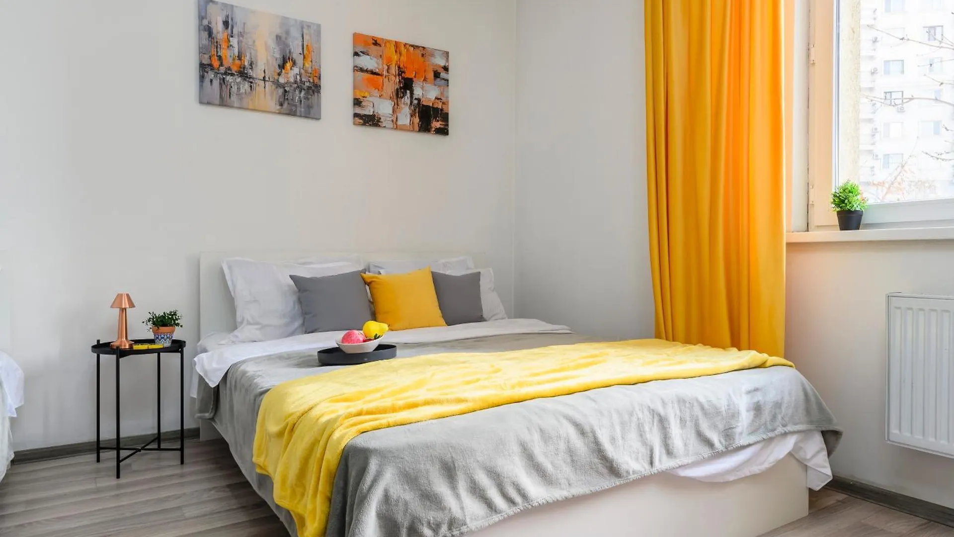 Apartment Квартира На 9-10 Человек 56 Almaty